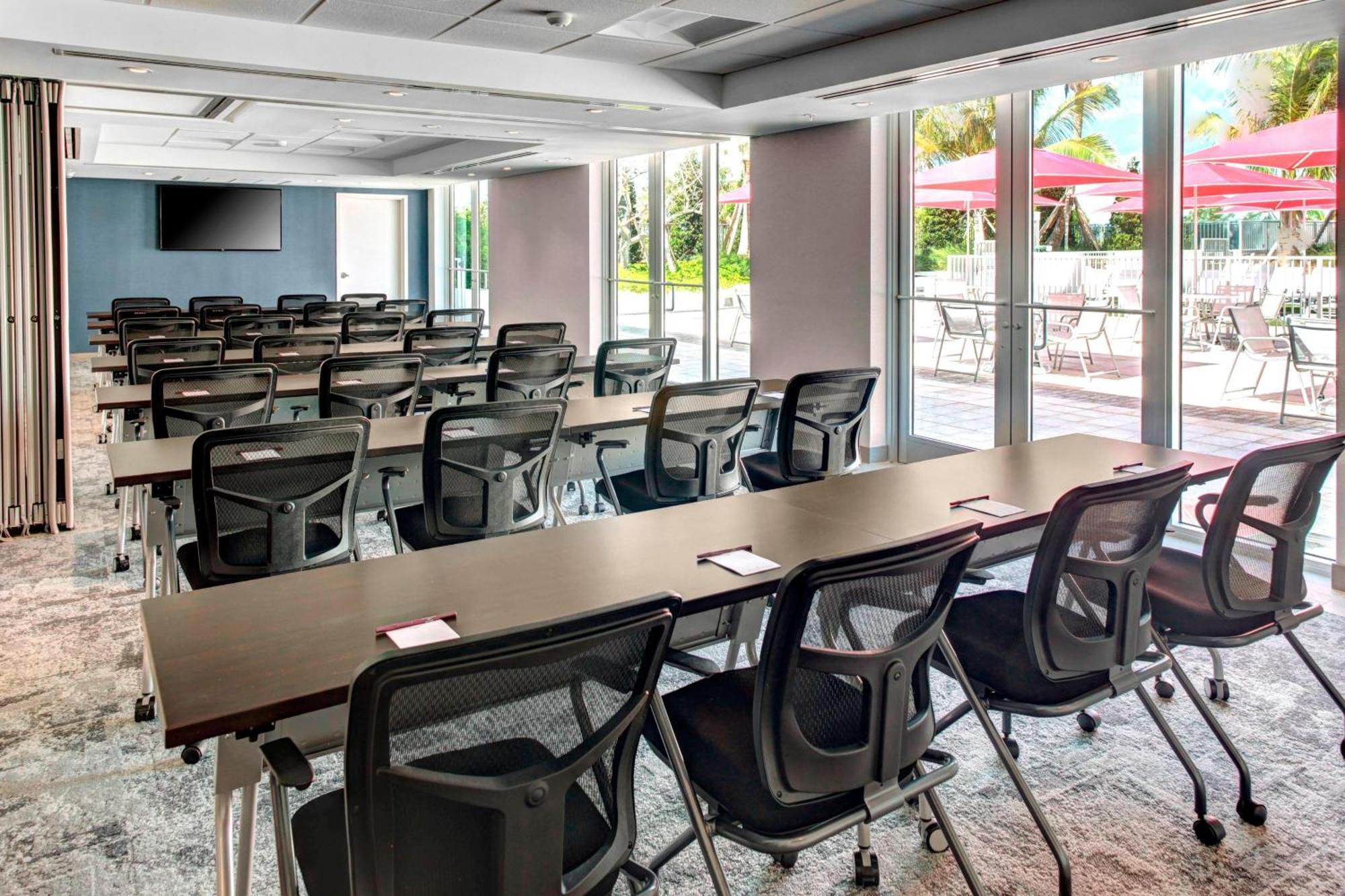 Residence Inn By Marriott Miami Beach Surfside Kültér fotó
