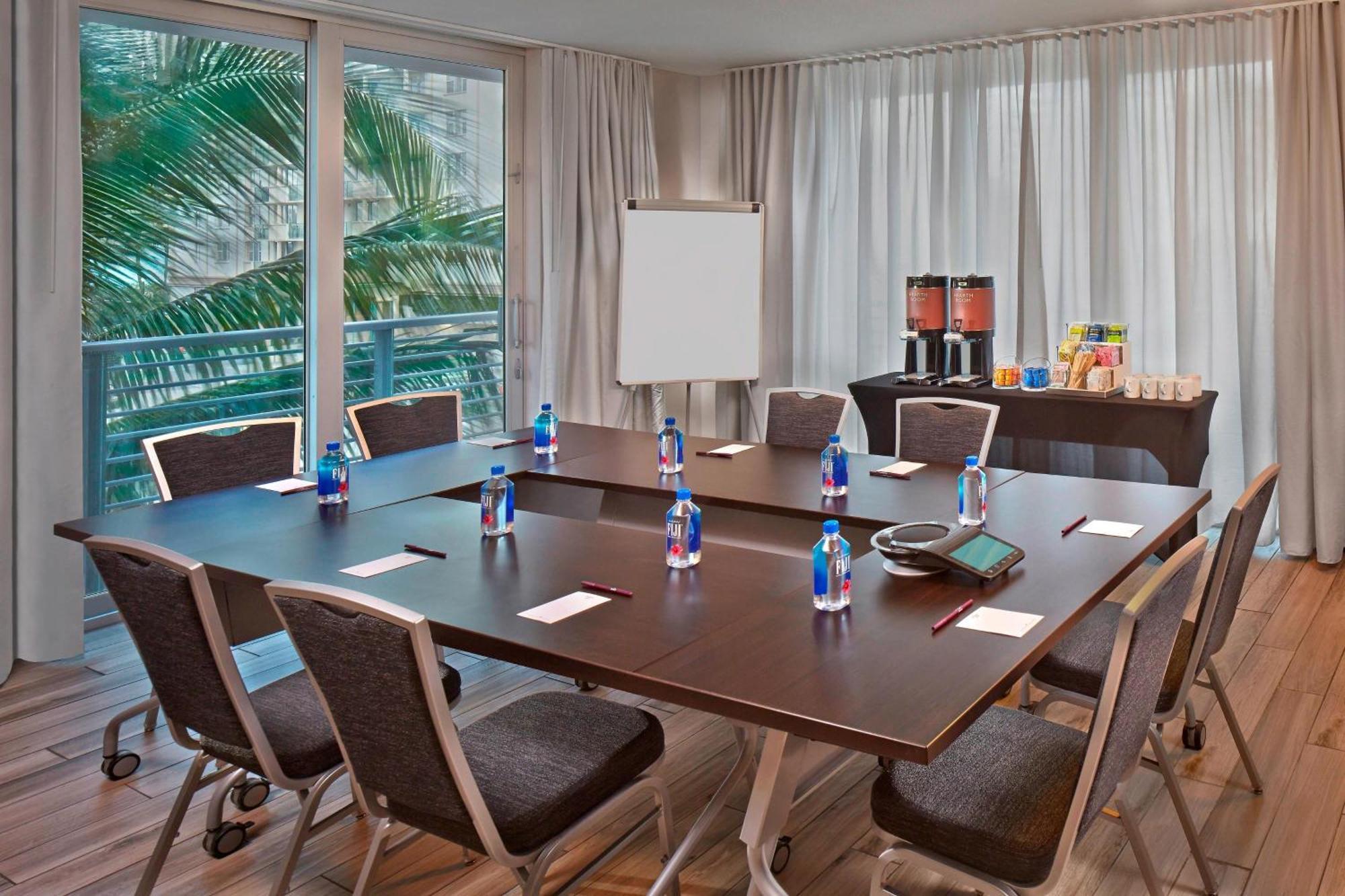 Residence Inn By Marriott Miami Beach Surfside Kültér fotó